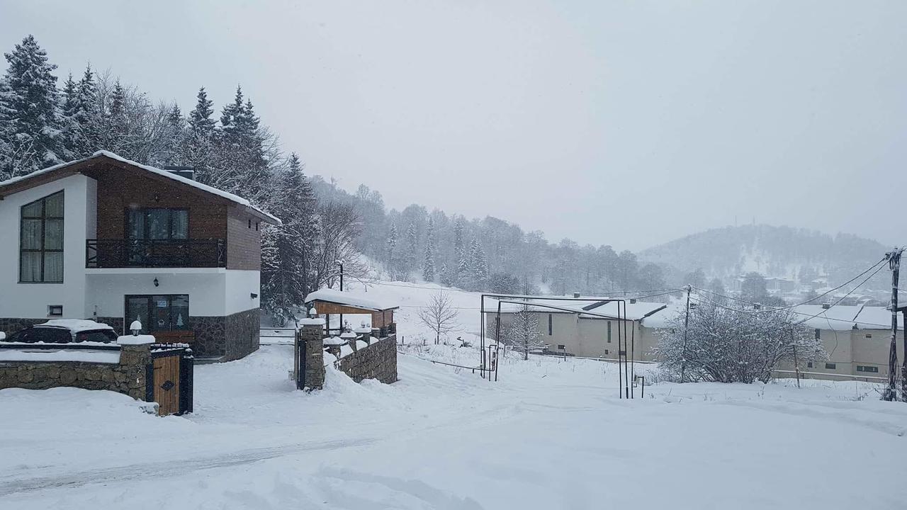 Villa In Mountains Bakoerjani Buitenkant foto